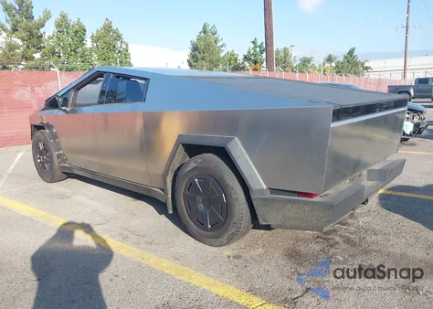 2025 Tesla Cybertruck All-Wheel Drive из США, поврежденный, VIN 7G2CEHED9SA067333